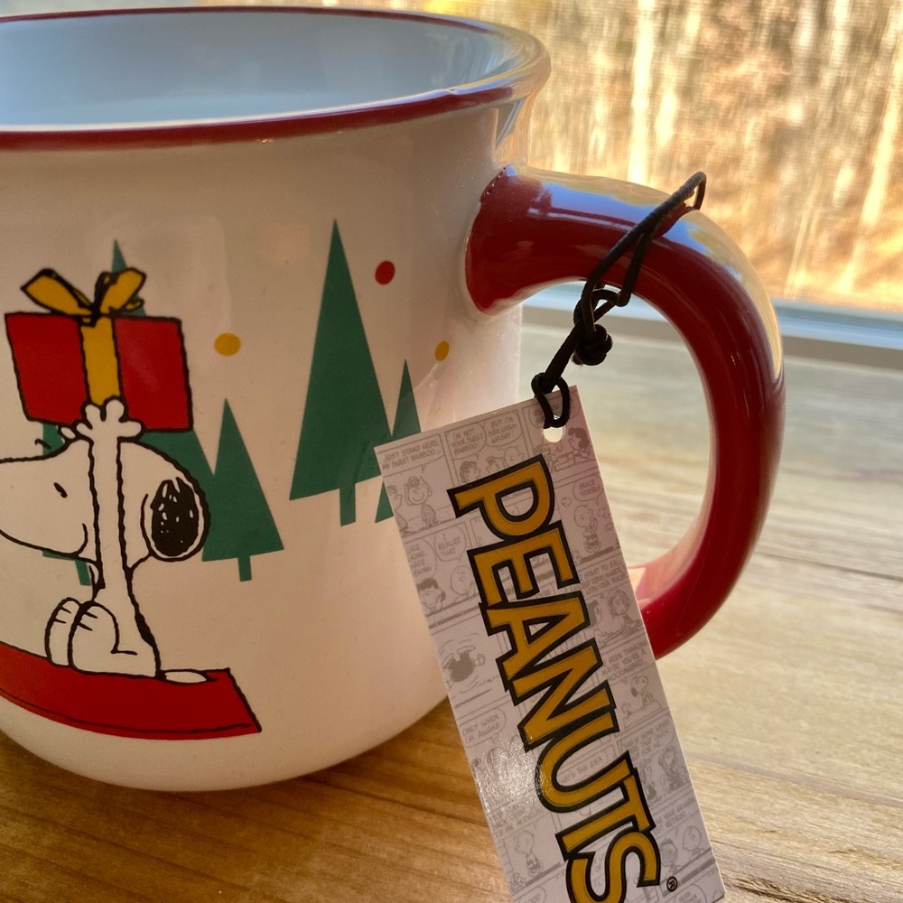 PEANUTS Mug Snoopy and Woodstock Christmas Coffee Tea Mug NWT Christmas Gift NEW - Picture 2 of 4
